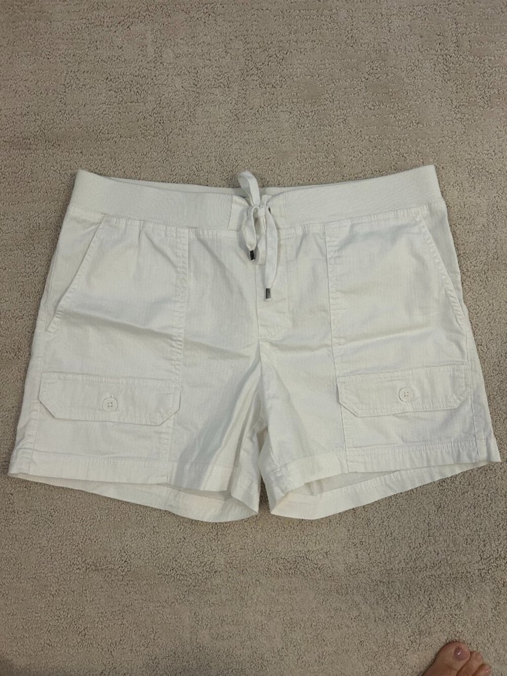 Chaps white shorts
